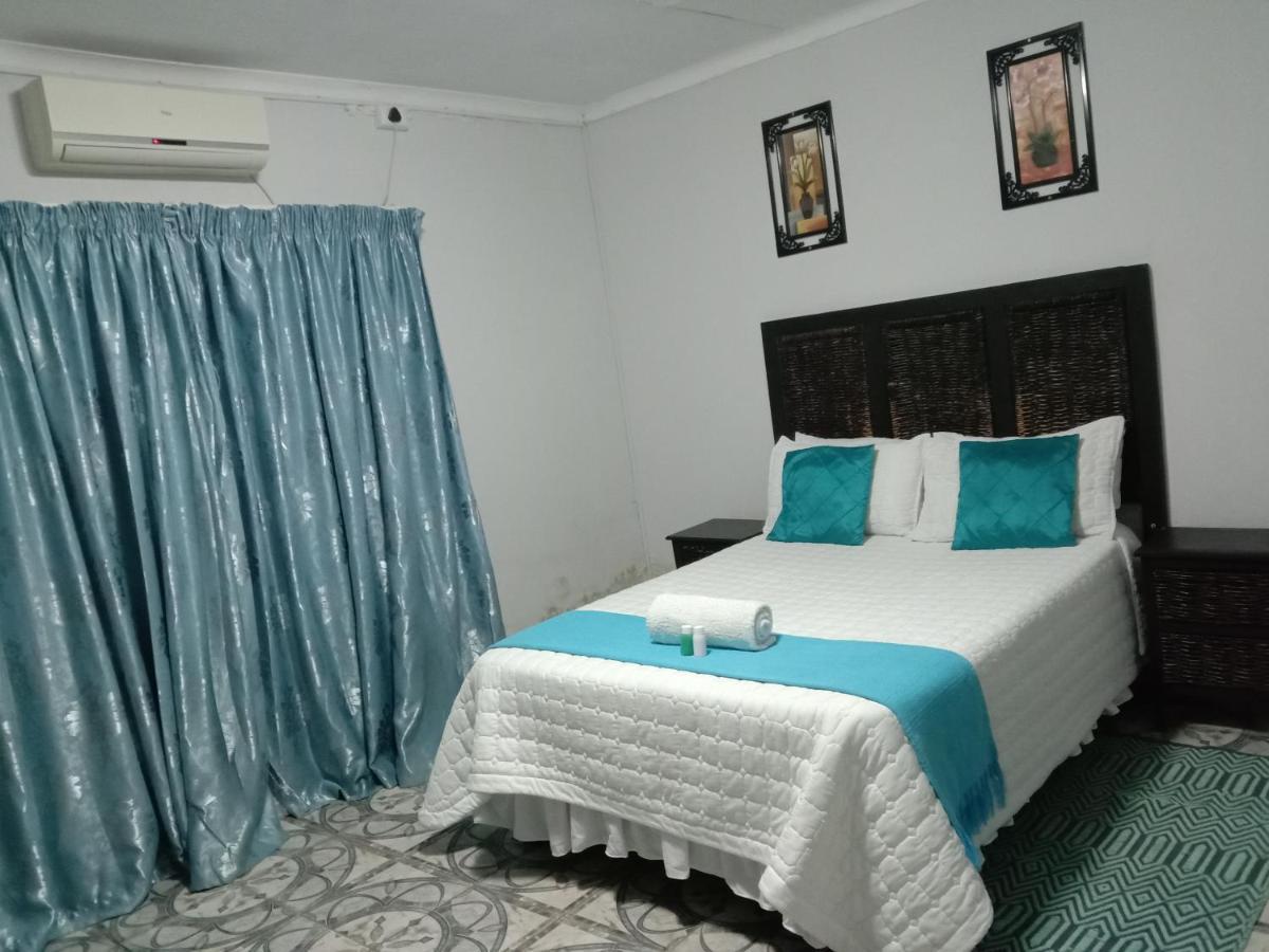 Fourties Guest House Phalaborwa Ngoại thất bức ảnh